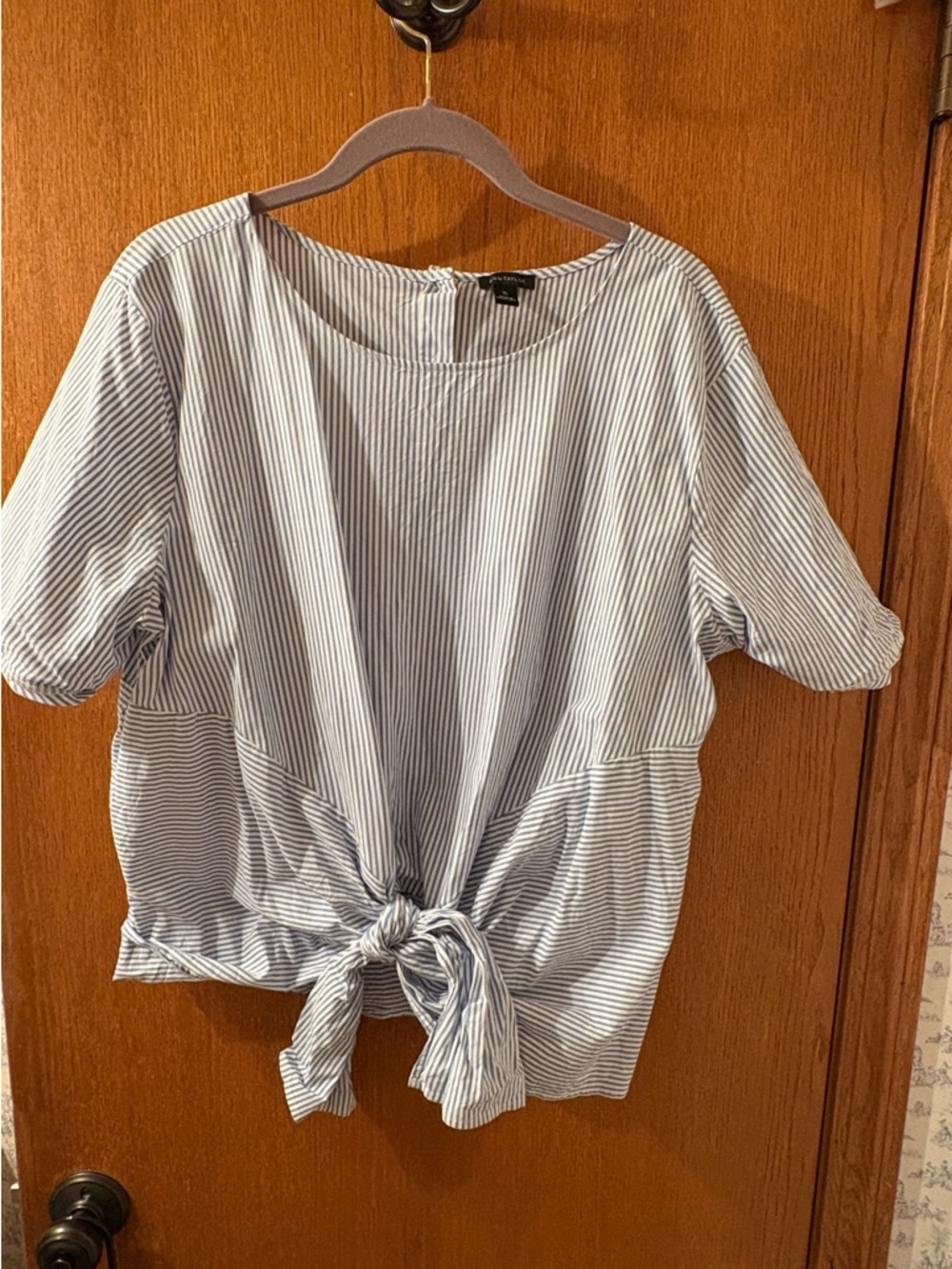 Ann Taylor SKY blue white striped tie top XL